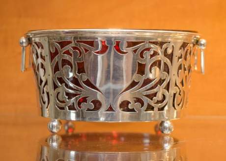 Edwardian Silver Pierced Bowl image-1