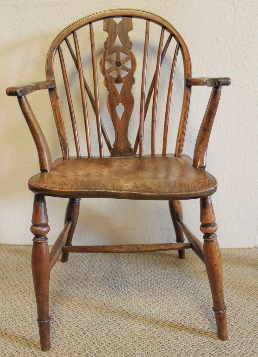19th Century Low Back Windsor Chair - Antique Chairs - Hemswell Antique ...