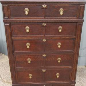 Antique Queen Anne Style Oak Chest of Drawers