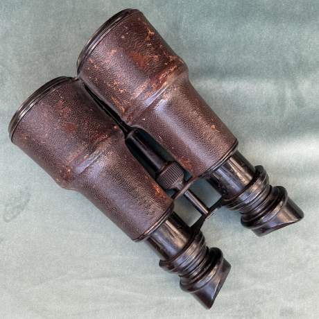 A Pair of WW1 Field Offices Binoculars - Army And Navy image-1