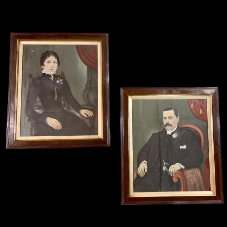 Pair of Victorian Oil Portrait Paintings image-1