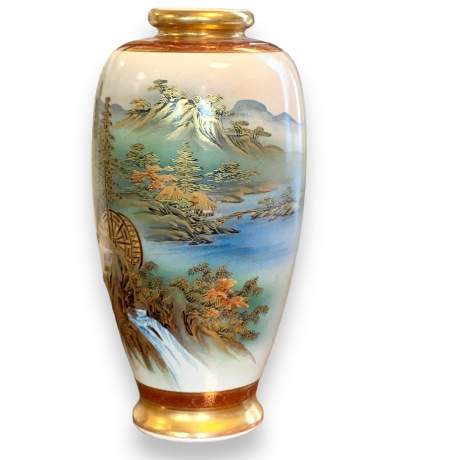 Satsuma Vase with Water Wheel Landscape image-6
