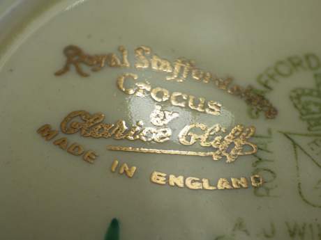 Clarice Cliff Autumn Crocus Dessert Bowl image-6