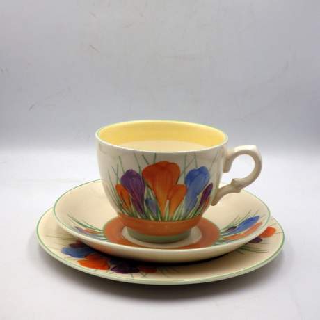 Clarice Cliff Art Deco Autumn Crocus Cup Saucer & Plate image-3