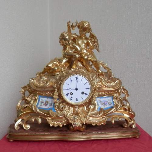 French Gilded Bronze Ormolu Clock image-1