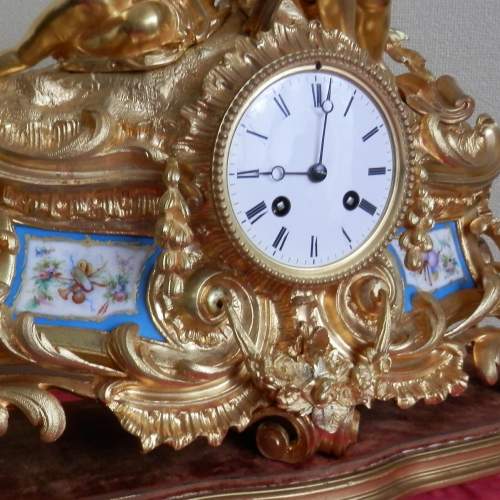 French Gilded Bronze Ormolu Clock image-2