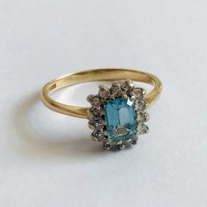 9ct Gold Diamond Blue Zircon Rectangular Cluster Ring