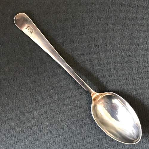 Cased Set of Six Silver Spoons image-3