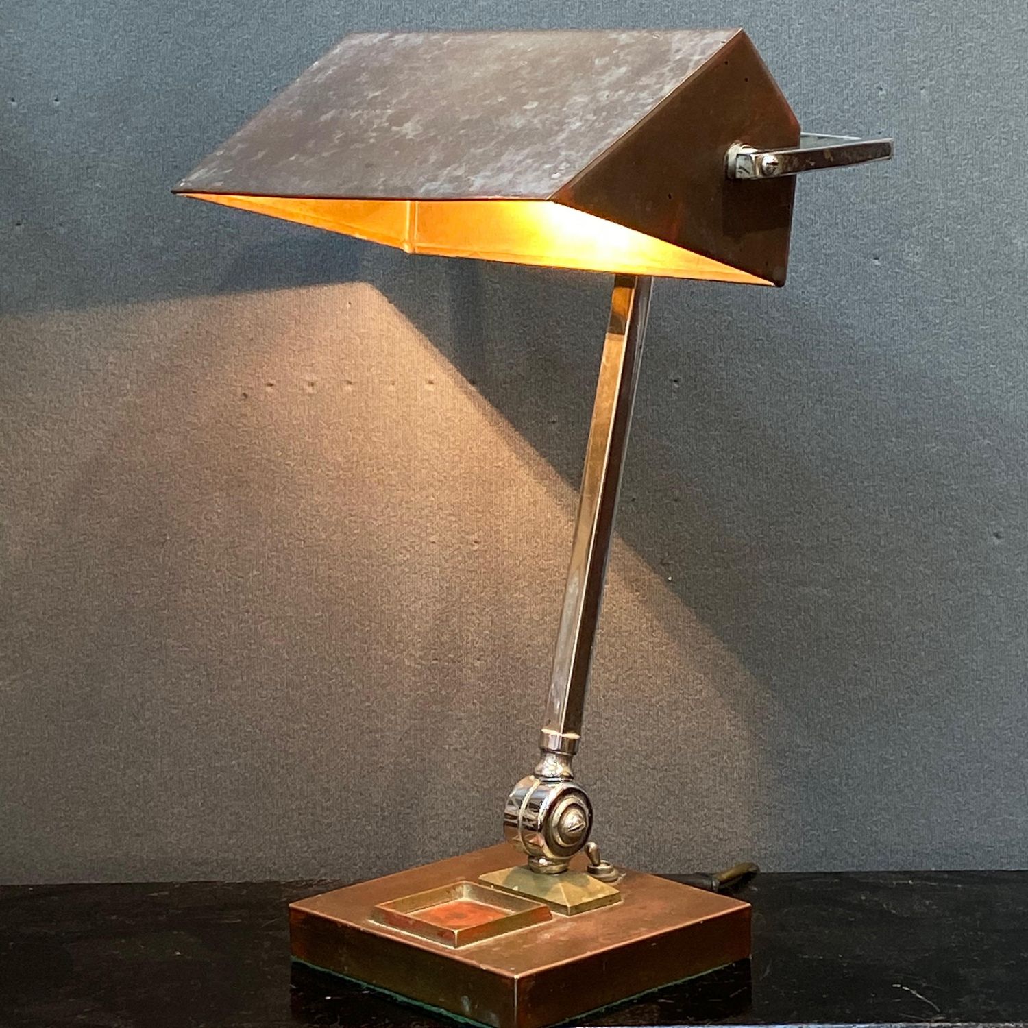 Art Deco Bankers Reading Desk Lamp 