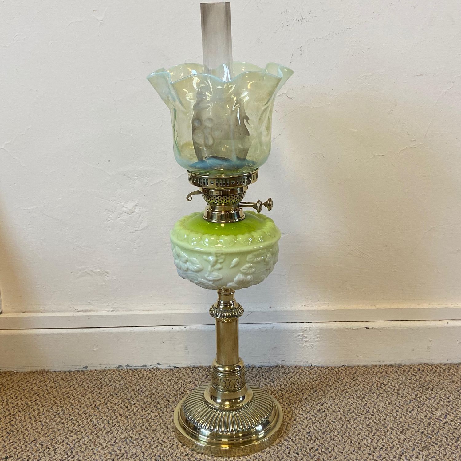 Large Victorian Oil Lamp With Original, Large Hurricane Lamp Vaseline