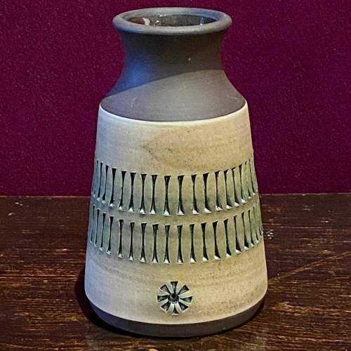 Alingers Stoneware Vase image-1