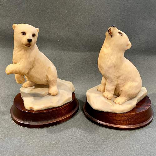 Aynsley Polar Bear and Cubs image-5