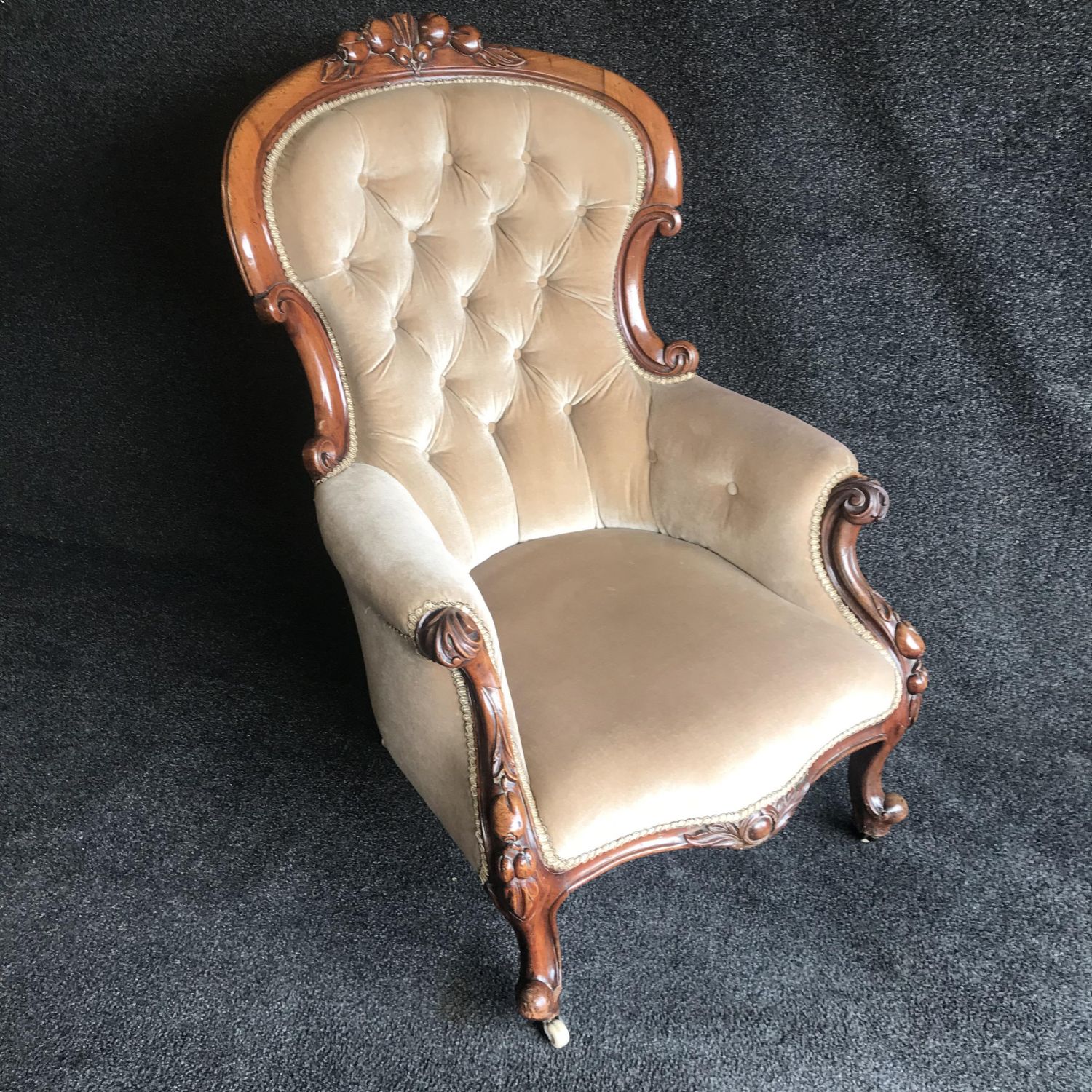A Fine Beautiful Carved Walnut Buttoned Back Arm Chair