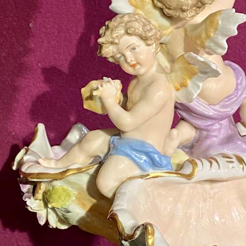 Dresden Porcelain Table Centrepiece image-3