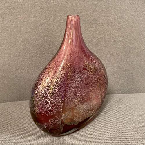 20th Century Isle of Wight Cranberry Glass Vase image-3