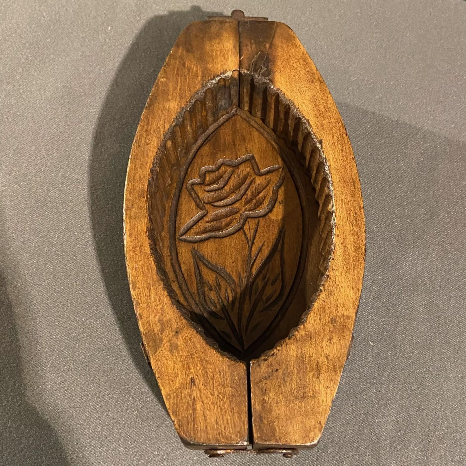 French Wooden Butter Mould - Kitchenalia - Hemswell Antique Centres