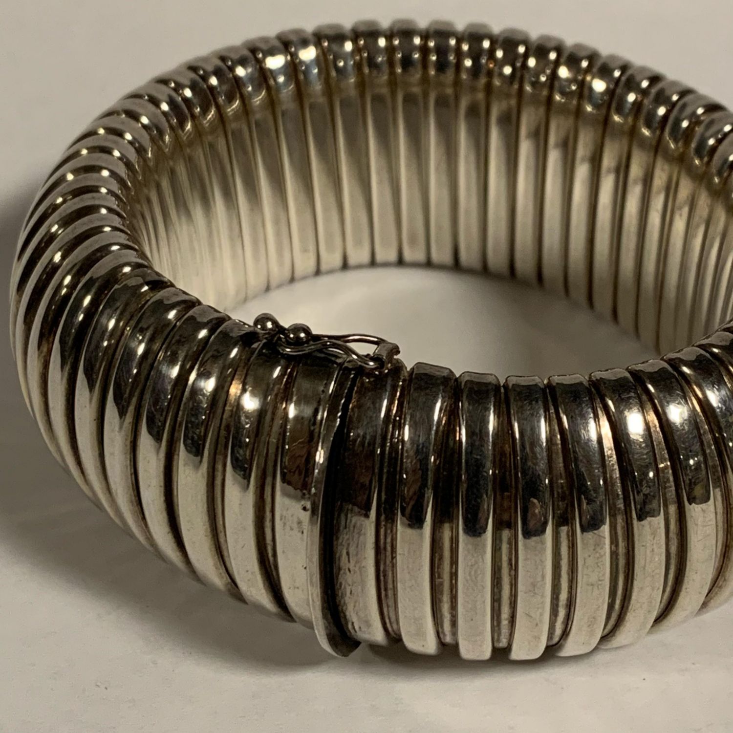 Stylish Vintage Silver Bracelet - Antiques Posted for £15 - Hemswell ...