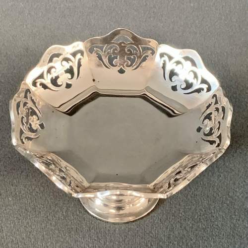 Early 20th Century Silver Sweetmeat Dish image-2