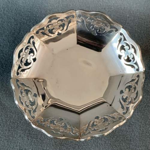 Early 20th Century Silver Sweetmeat Dish image-5