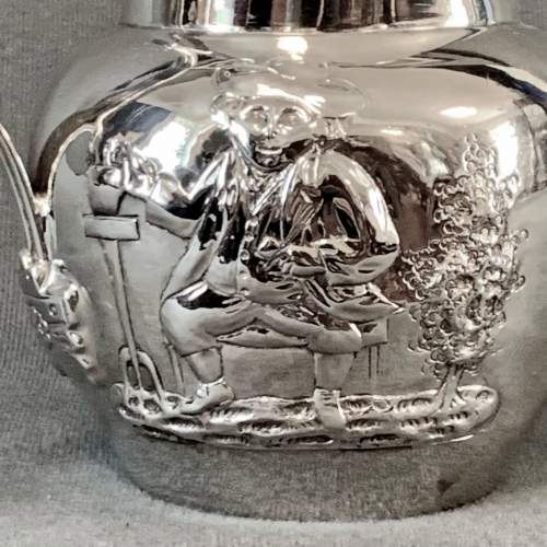 Late 19th Century Hand Embossed Silver Jug image-4