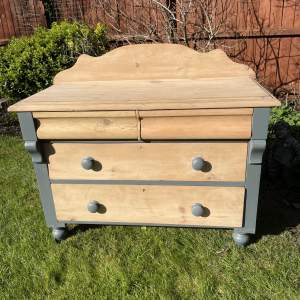 A Victorian Pine Chest Of Drawers