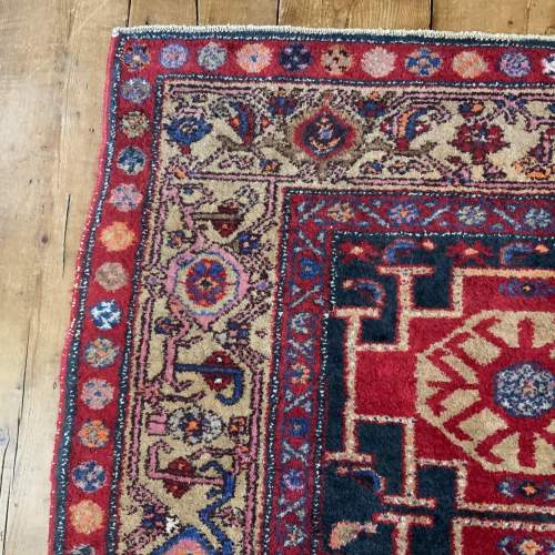 Superb Quality Old Hand Knotted Persian Rug Kolyai Very Unusual image-4