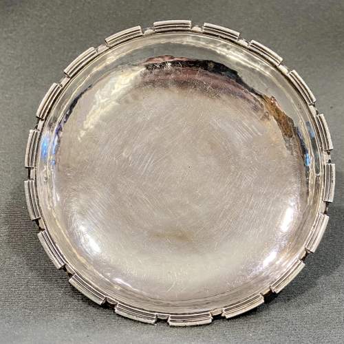 George V Silver Dish by Omar Ramsden image-1
