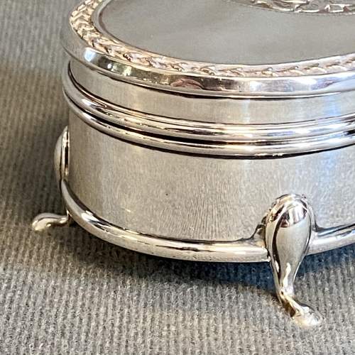 Early 20th Century Oval Footed Silver Ring Box image-4