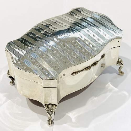 Early 20th Century Silver Trinket Box image-1