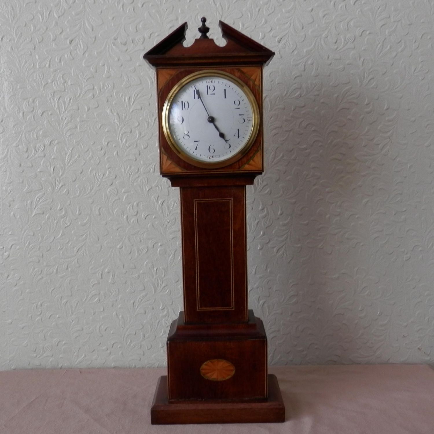 Grandfather Clocks Miniture grandfather clock in mahogany and inlaid case. - Mantel Clocks -  Hemswell Antique Centres