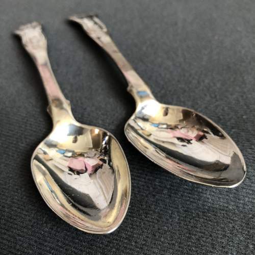 Pair of 20th Century Scottish Silver Tea Spoons image-1
