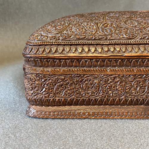 Chinese Carved Cinnabar Box image-6