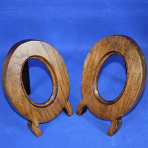 Stylish Pair of Oak Arts and Crafts Oval Photograph Frames