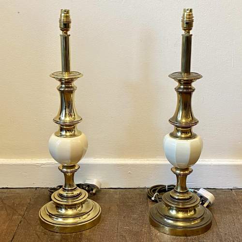 Pair of 20th Century White Ceramic and Brass Lamps image-1