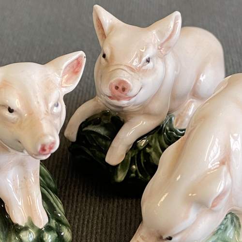 Set of Three Royal Doulton Pig Figures image-6