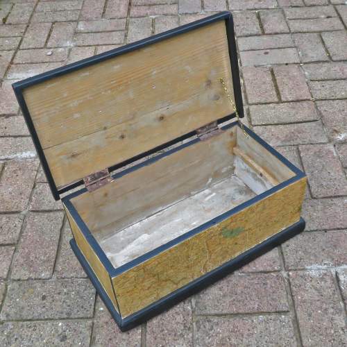 Vintage Pine Box Upcycled with Early 20th Century Map Fragments image-3