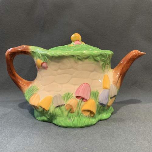 Royal Winton Pixie Teapot image-4