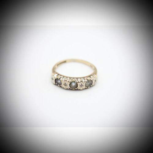 Vintage 9ct Gold Topaz and Diamond Dress Ring image-1