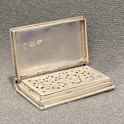 A Victorian Silver Vinaigrette In The Shape Of A Book image-2