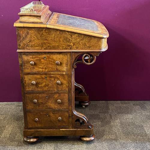 Quality 19th Century Burr Walnut Davenport Desk image-4