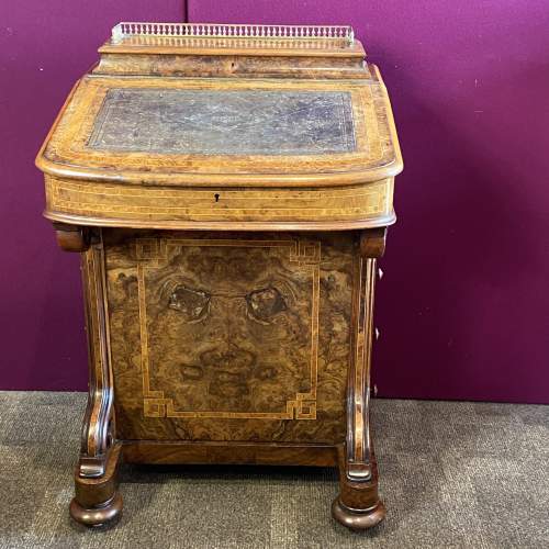 Quality 19th Century Burr Walnut Davenport Desk image-3