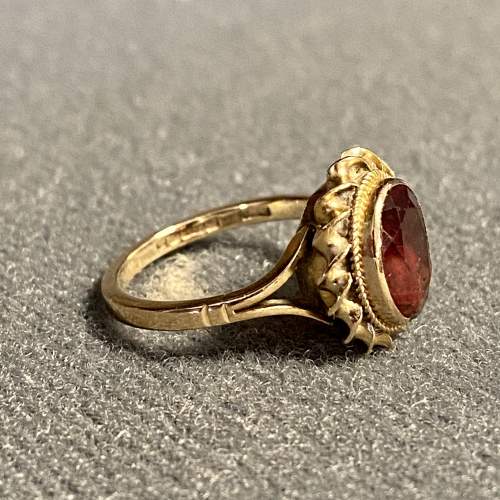 Vintage 9ct Gold Garnet Ring image-3