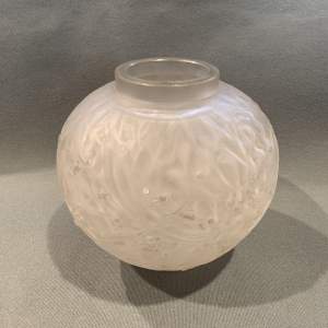 R Lalique Mistletoe Vase