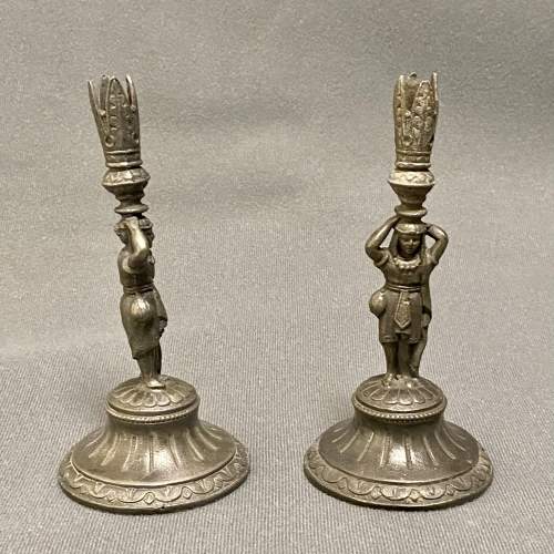 William Howe and Co Pair of Flute Vases or Candlesticks image-5