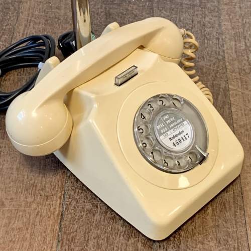 20th Century Cream Rotary Dial Telephone Upcycled Lamp image-4