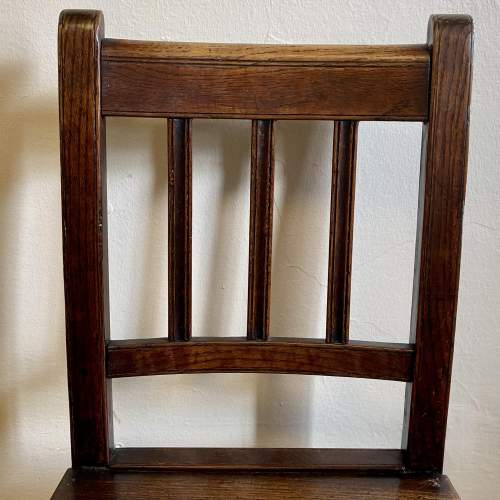 Harlequin Set of Five 18th Century Oak Chairs image-6