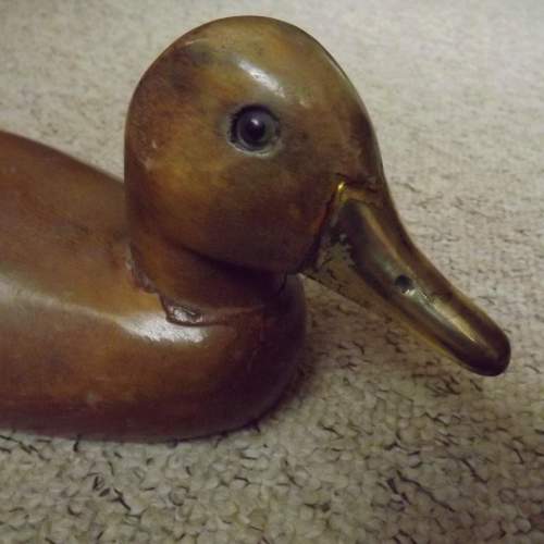 Edwardian Folk Art Carved Decoy Duck with Glass Eyes and Gilt Bill image-2