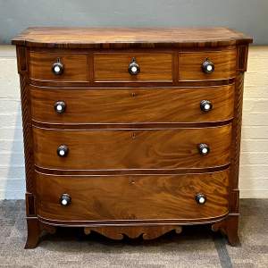 Early 19th Century Bow Fronted Chest of Drawers