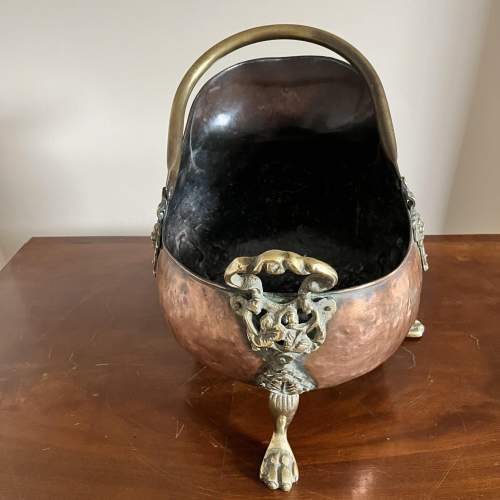 A Late Victorian Copper & Brass Coal Scuttle with Claw Paw Feet. image-3