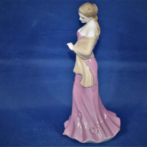 Royal Worcester Figurine Special Day: Bridesmaid image-2